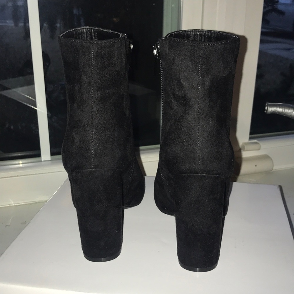 New open toe suede Booties - Picture 2 of 7